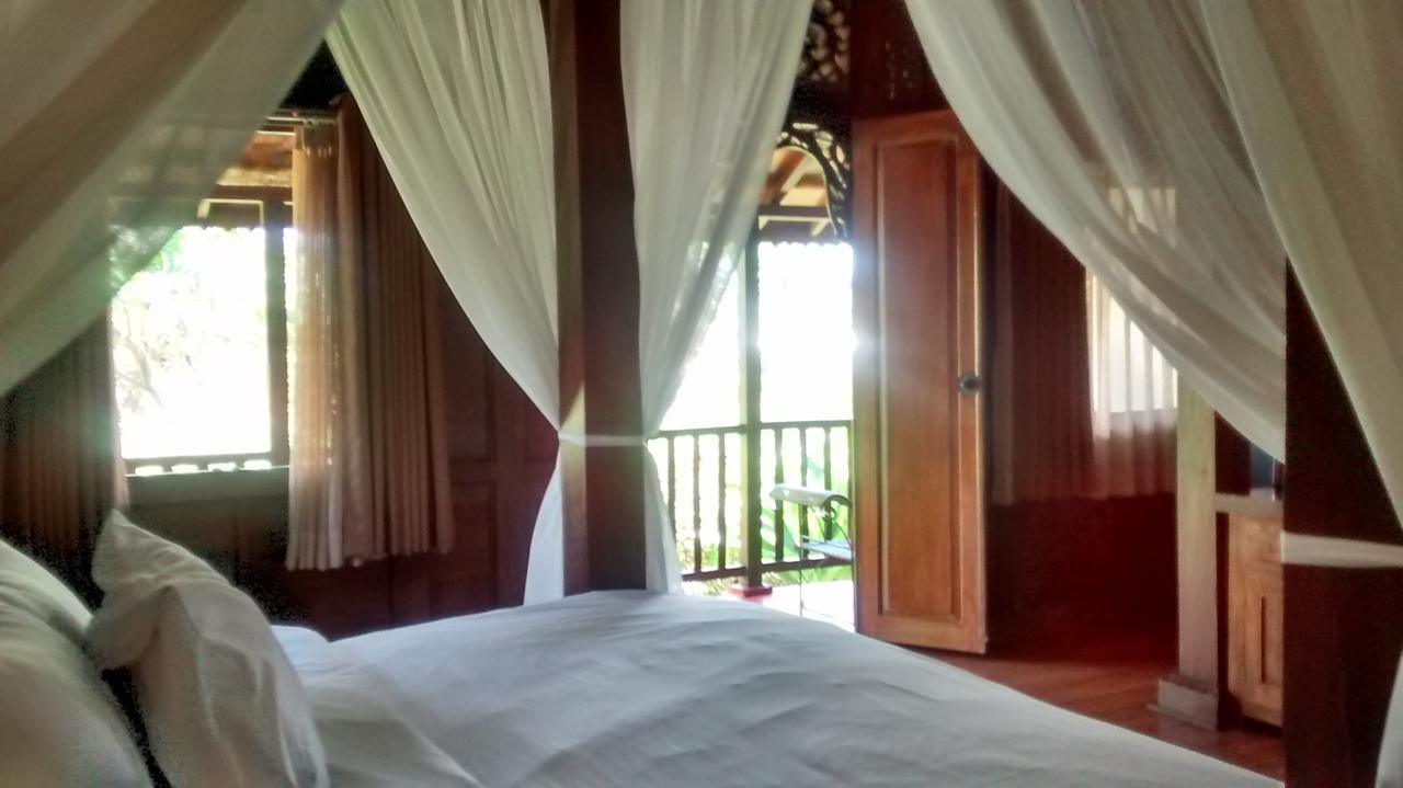 Hotel La Oma Lembang Exterior foto